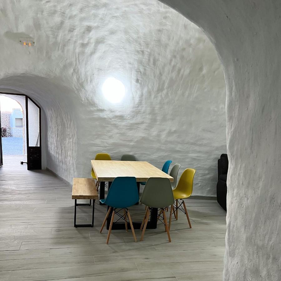 Country house Cuevas Pinomojon *