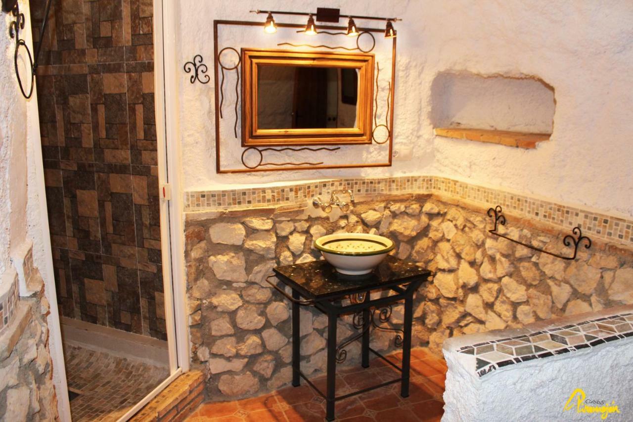 Cuevas Pinomojon Country house Cuevas del Campo